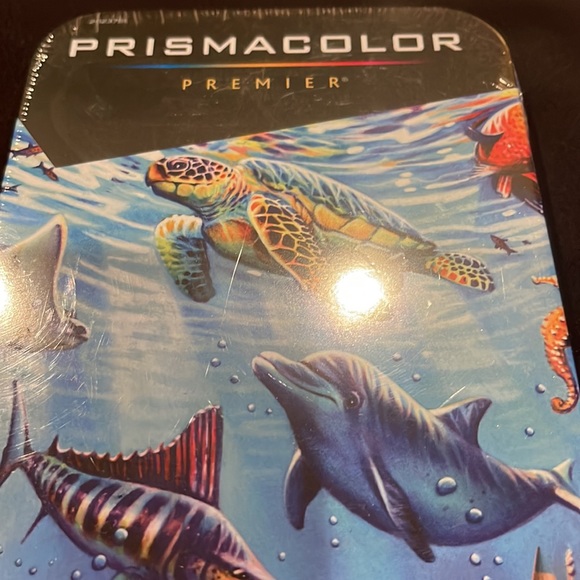 New Prismacolor Premier 🌊🐳Under the Sea Set 12 Brilliant Colors in Tin - Picture 3 of 6